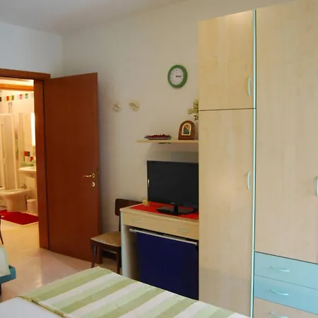 アパート Relaxing Duplex With Pool Balcony ビビオーネ