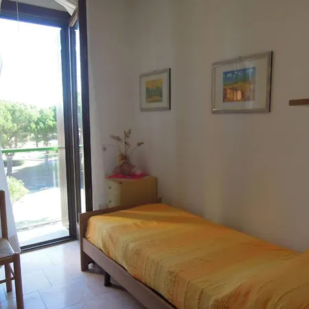 Relaxing Duplex With Pool Balcony アパート