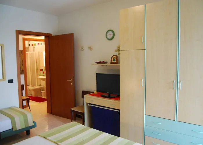 アパート Relaxing Duplex With Pool Balcony ビビオーネ